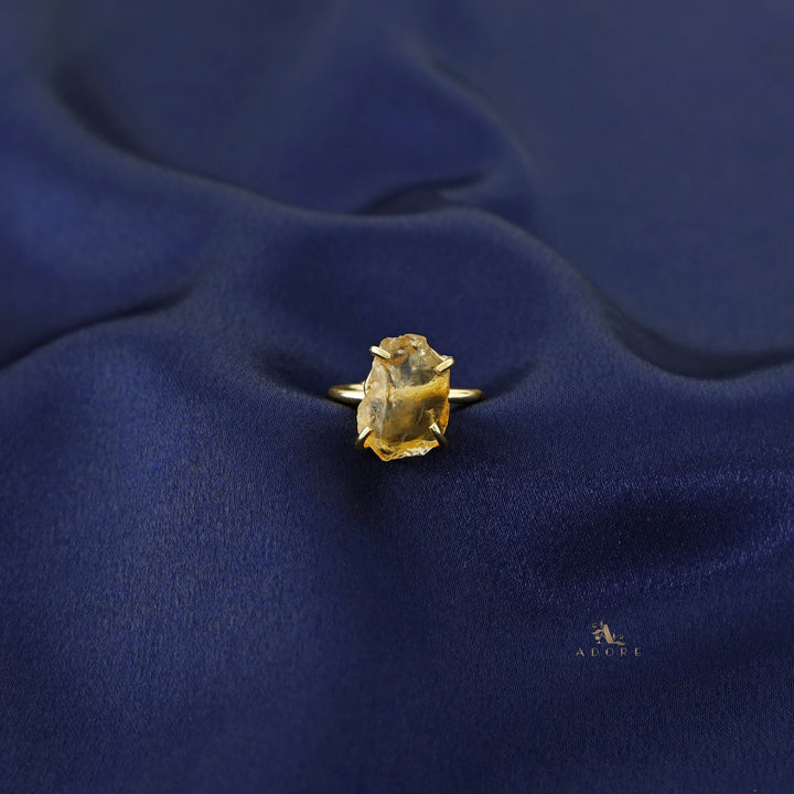 Dilrupa Raw Stone Ring