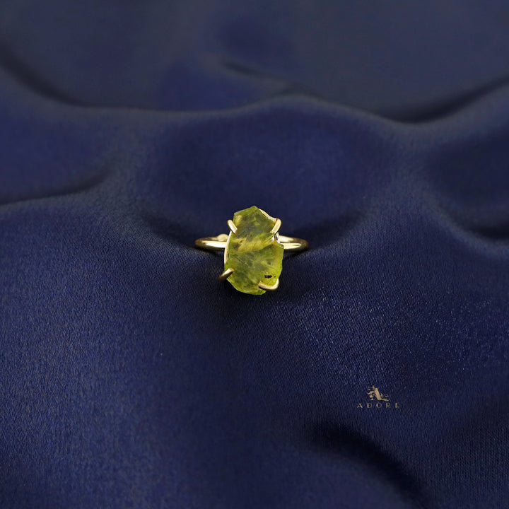 Dilrupa Raw Stone Ring