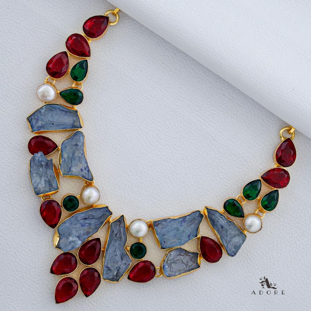 Freya Bold Neckpiece