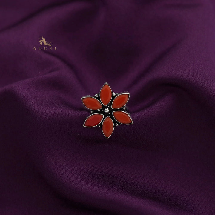 Flora Glossy Flower Ring