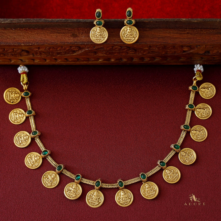 Samvitha Devi Kashi Neckpiece with Earring