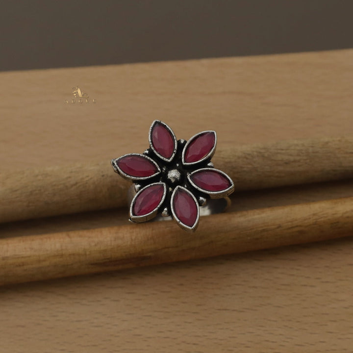 Flora Glossy Flower Ring