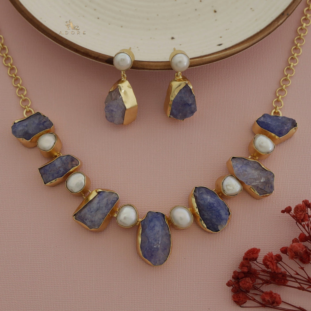Pegasus Rugged Stone Neckpiece With Earring