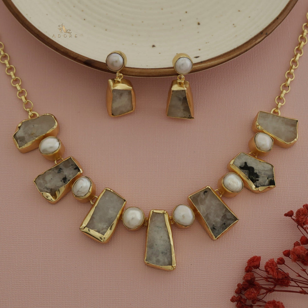 Pegasus Rugged Stone Neckpiece With Earring