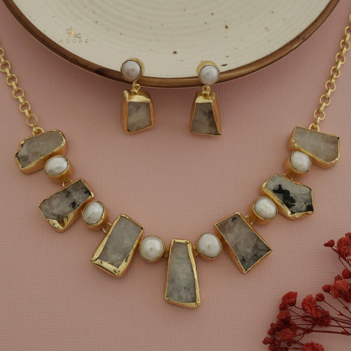 Pegasus Rugged Stone Neckpiece With Earring