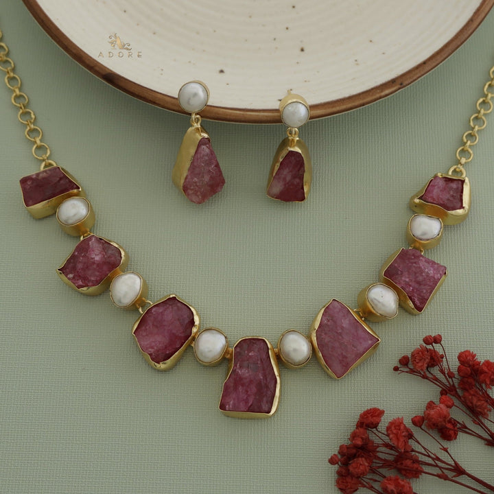Pegasus Rugged Stone Neckpiece With Earring