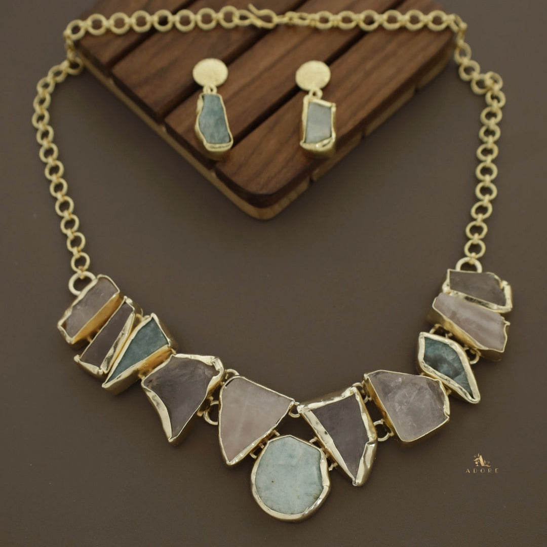 Raw Stone Hazel Neckpiece with Earring