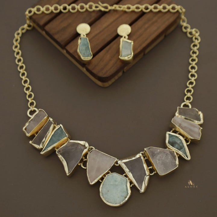 Raw Stone Hazel Neckpiece with Earring
