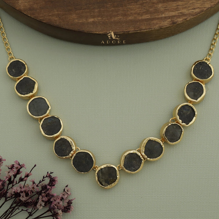 Esme Round Raw Stone Choker / Short Neckpiece