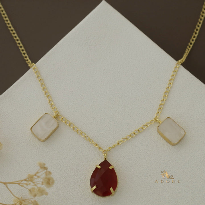Oviana Glossy Drop & MOP Neckpiece