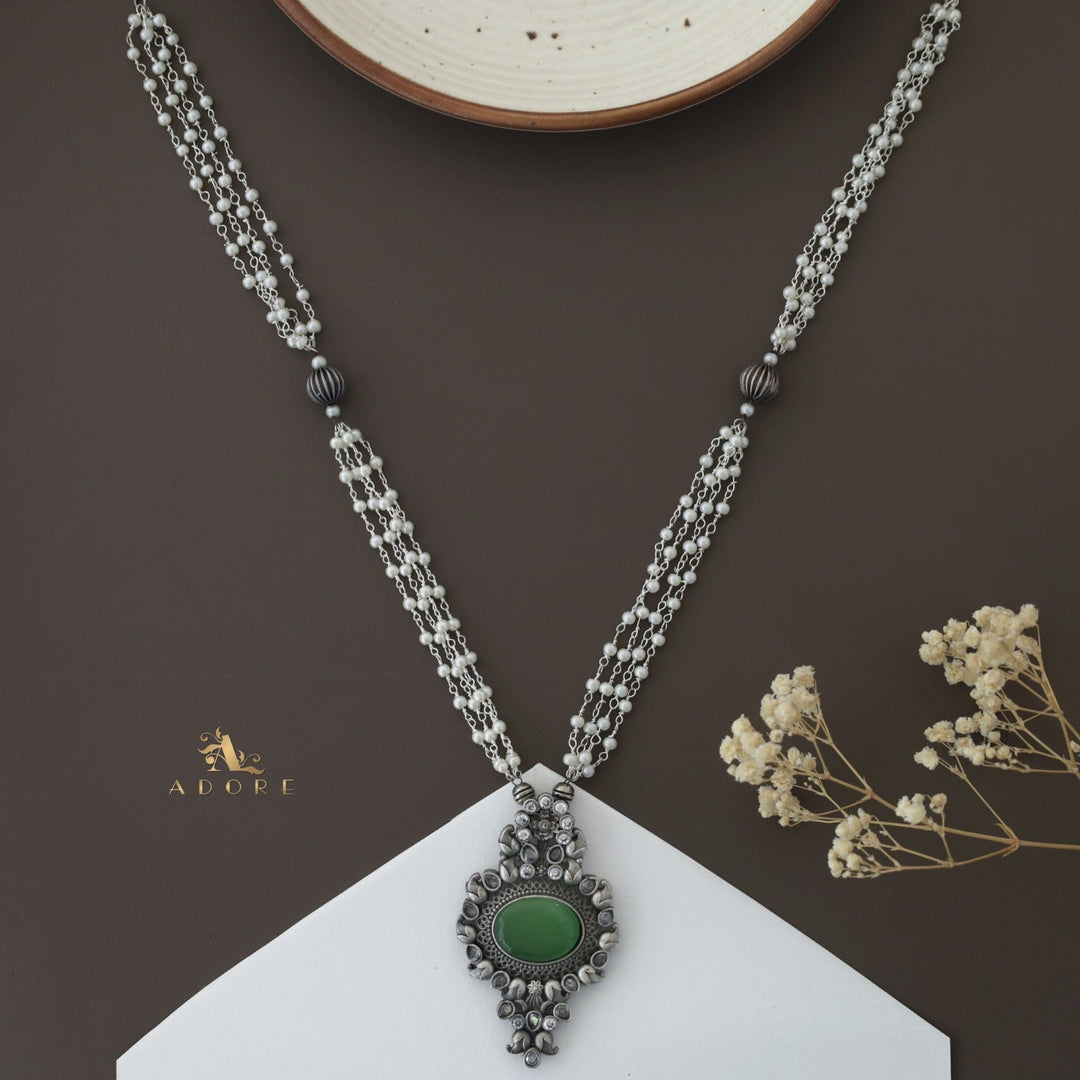 Rangat Pearl Neckpiece