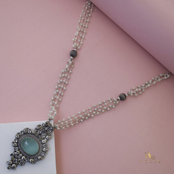 Rangat Pearl Neckpiece