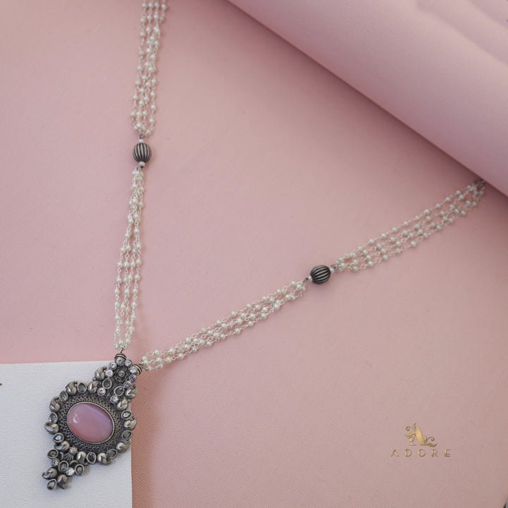Rangat Pearl Neckpiece