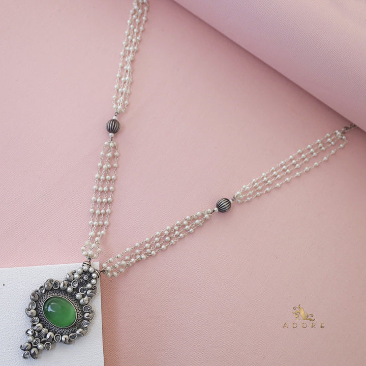 Rangat Pearl Neckpiece