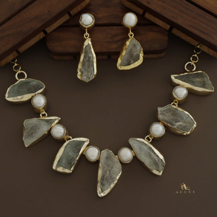 Pegasus Rugged Stone Neckpiece With Earring