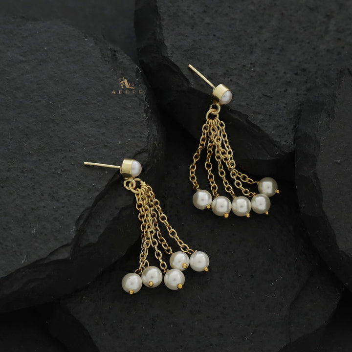 Pearly Chainy Pearls Earring