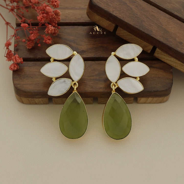 Glossy MOP Wings Earring