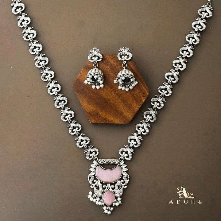 Sayuri Pearl Neckpiece With Jhumka