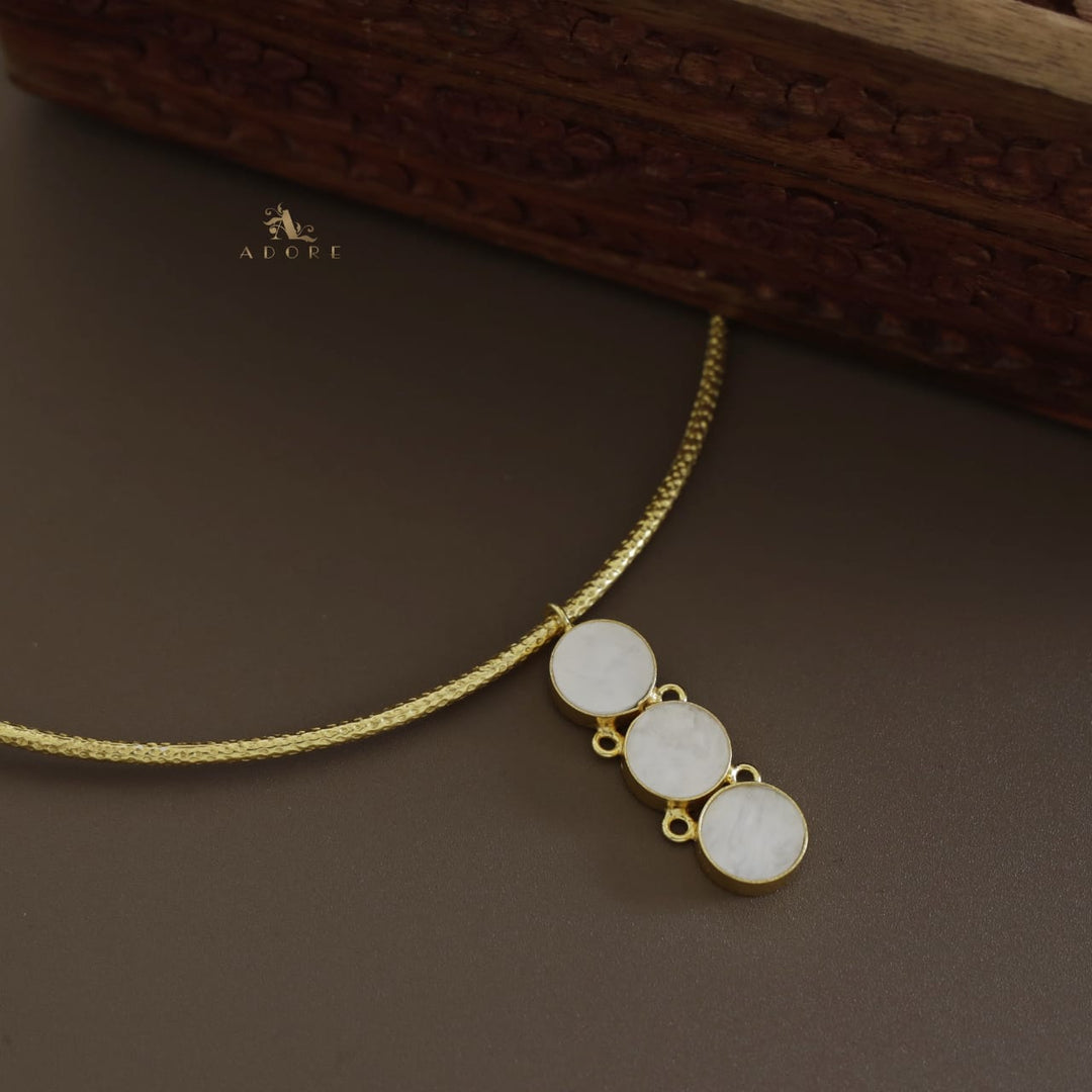 Textured Kendall 3 MOP Neck Cuff