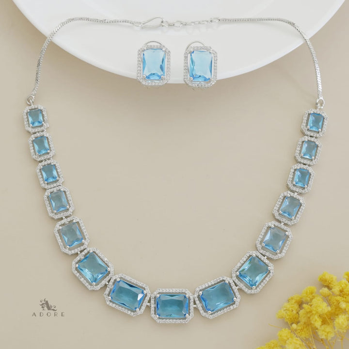 Rosalba AD Rectangle Glossy Neckpiece With Earring