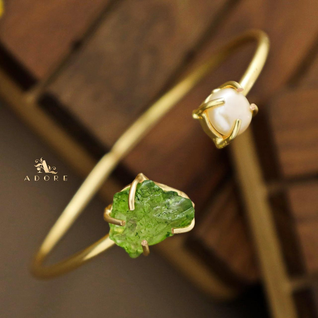 Libra Claw Dyed Stone + Pearl Bangle