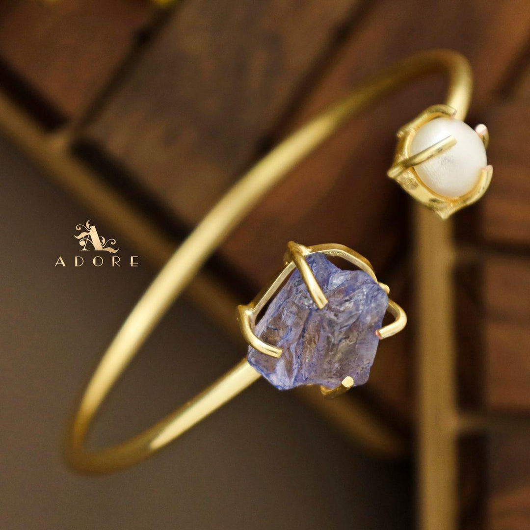 Libra Claw Dyed Stone + Pearl Bangle