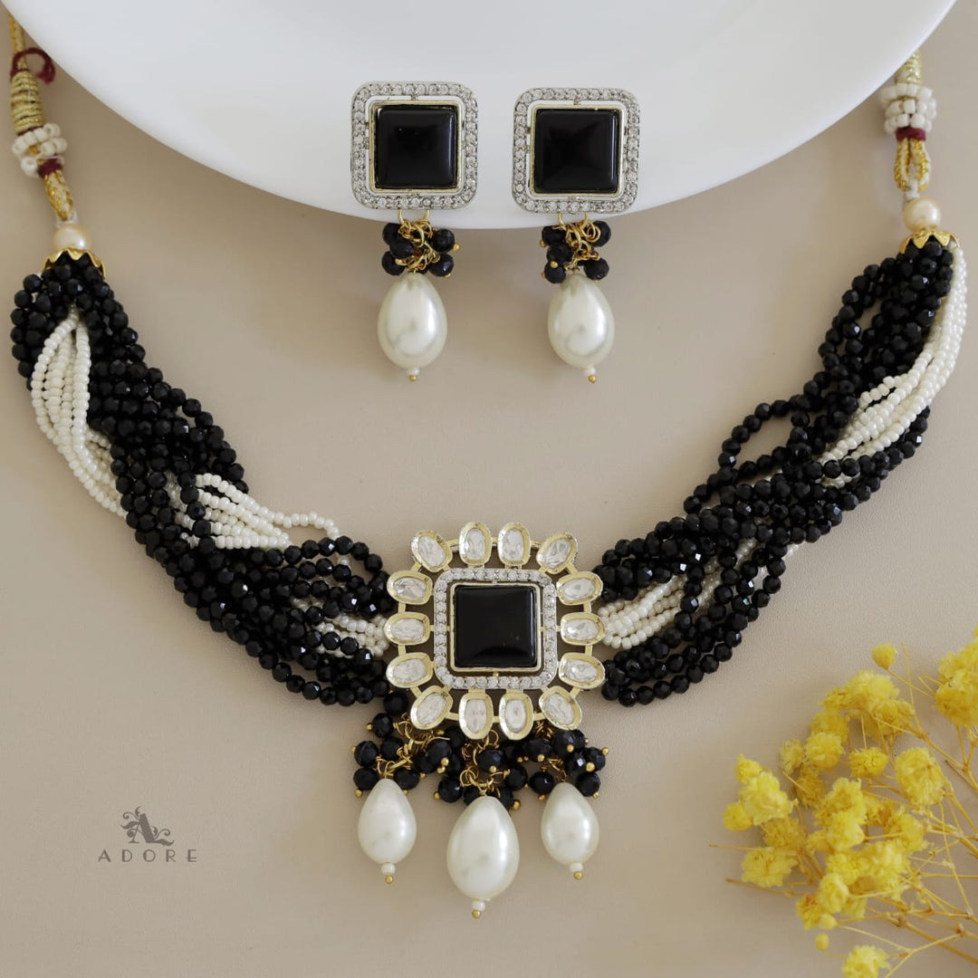 Samhita Braided Kundan Choker With Earring