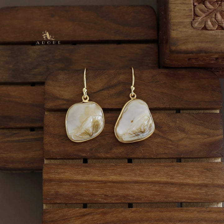 Coloured Baroque Drop