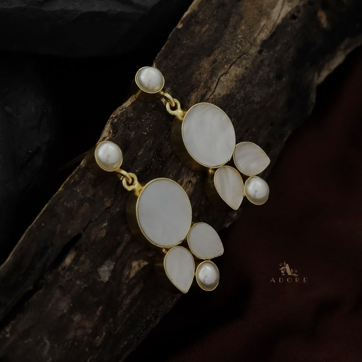 Round & Drop MOP Pearly Earring