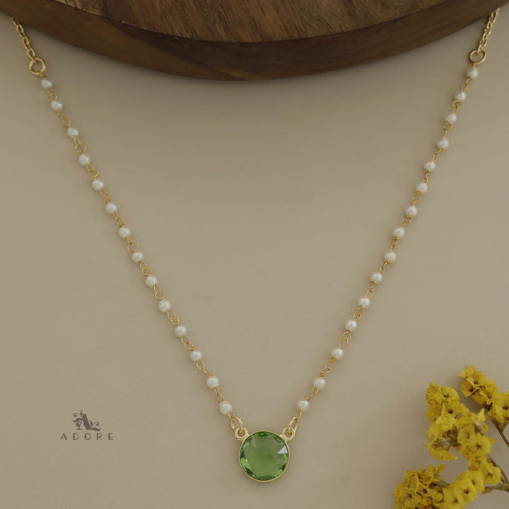 Nasmiya Round Neckpiece