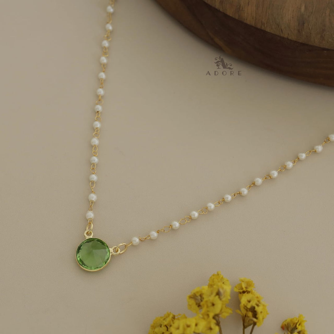 Nasmiya Round Neckpiece
