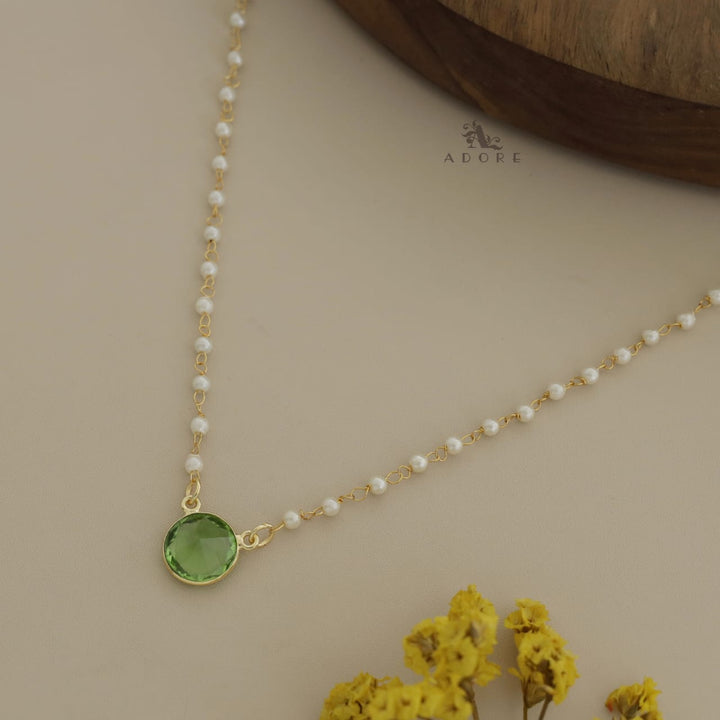 Nasmiya Round Neckpiece