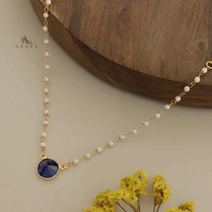 Nasmiya Round Neckpiece