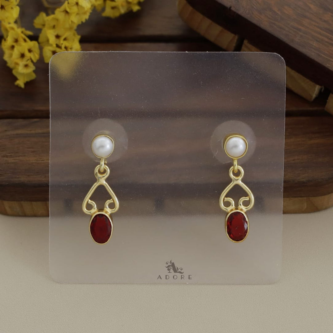 Xiti Glossy Oval Pearl Earring