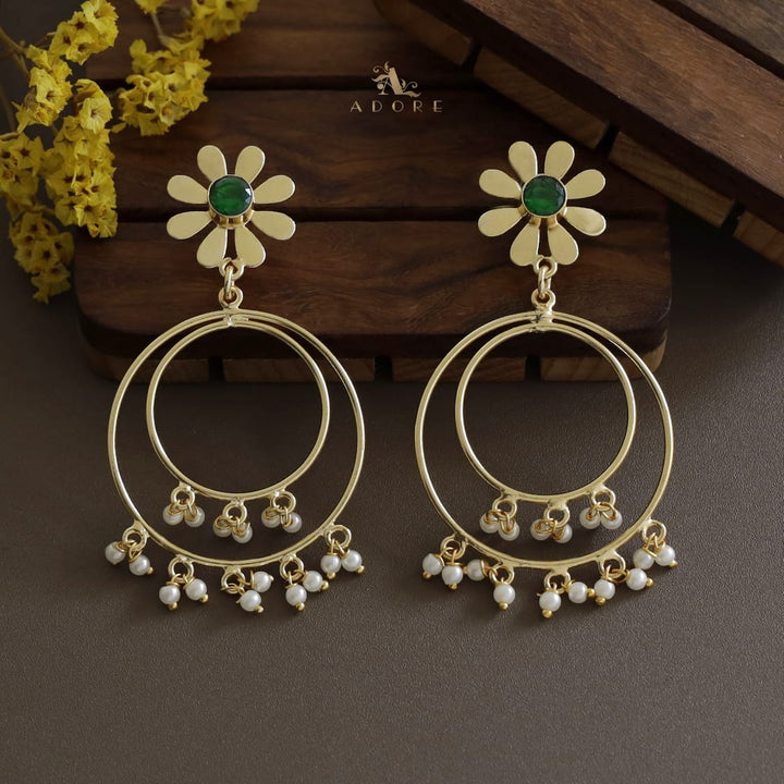 Golden Midhila Floral Resonant Earring