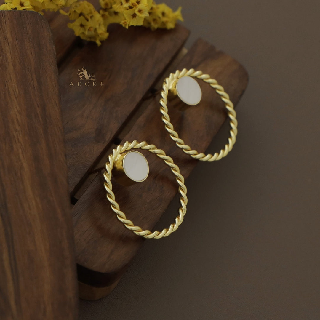 Naamia Twisted Circle Round MOP Earring