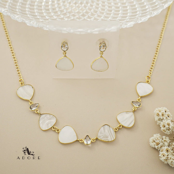 Taite MOP + Glossy Neckpiece With Earring