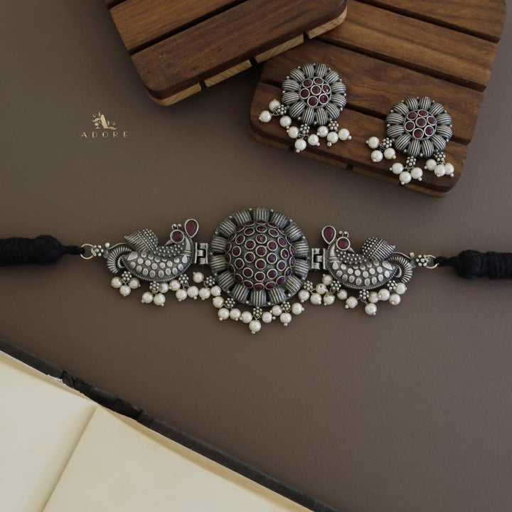 Swara Choker With Earring