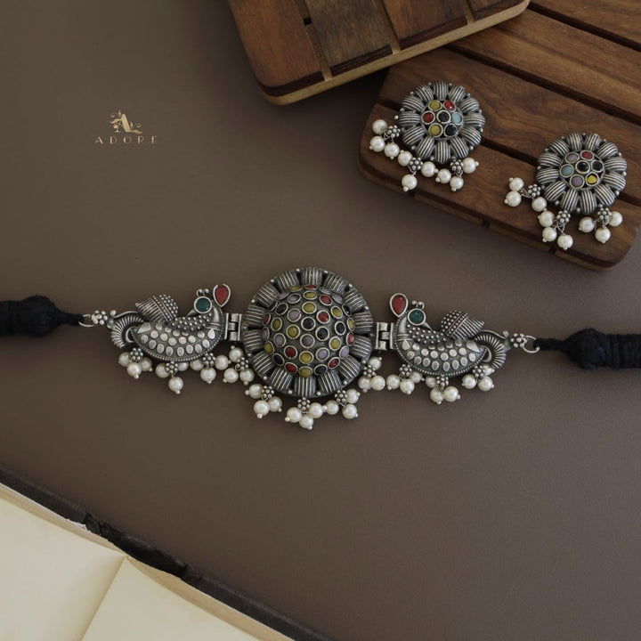 Swara Choker With Earring