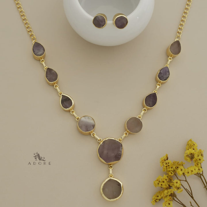 Marleigh Raw Stone Neckpiece With Stud