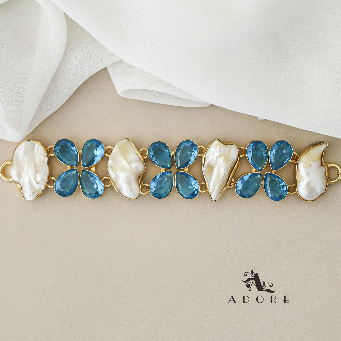 Amelia Baroque Choker