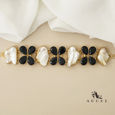 Amelia Baroque Choker
