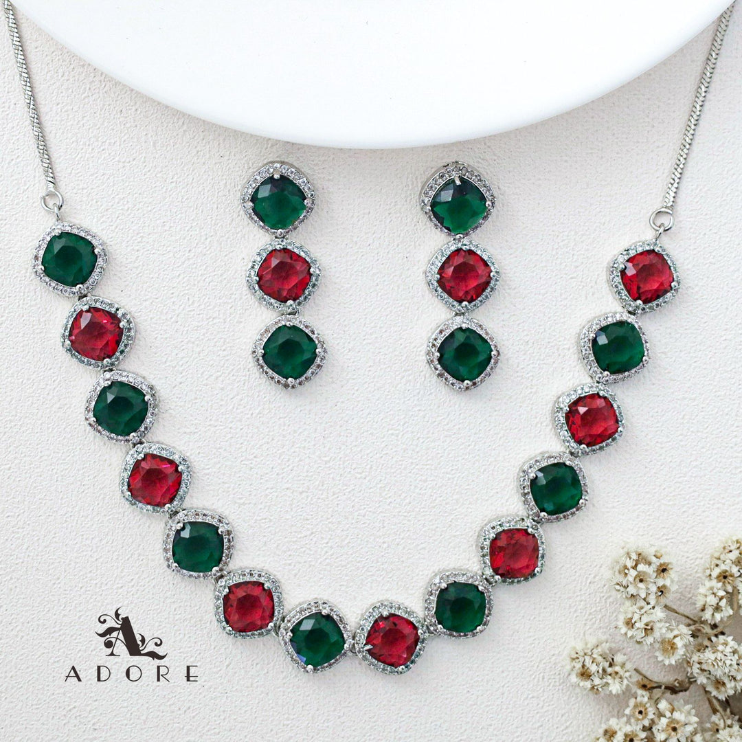 Parineeti Silver Glossy AD Neckpiece With Earring