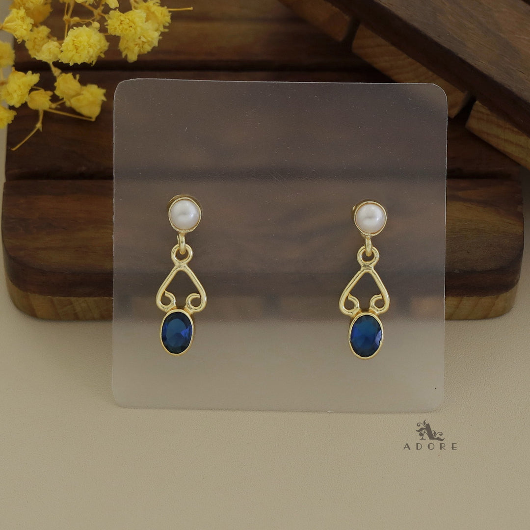 Xiti Glossy Oval Pearl Earring