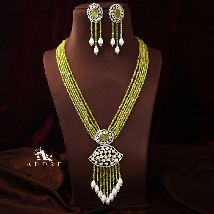 Saahana Long Neckpiece With Earring