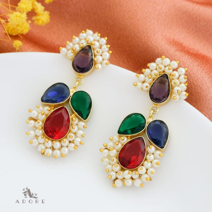Tetra Glossy Drop Cluster Pearl Earring