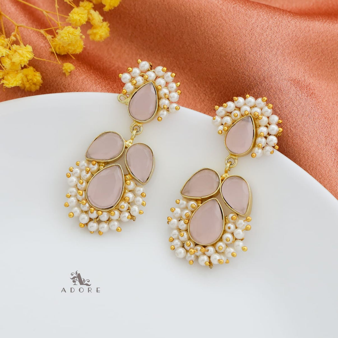 Tetra Glossy Drop Cluster Pearl Earring