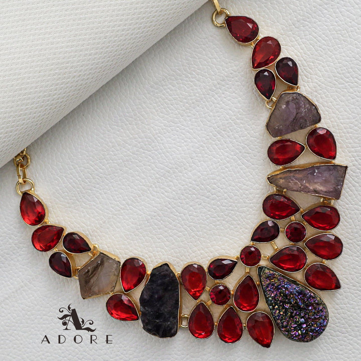 Blessly Neckpiece