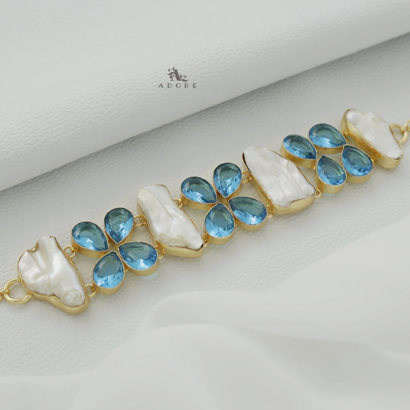 Aamya Evani Baroque  Choker