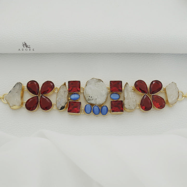 Omyaa Choker